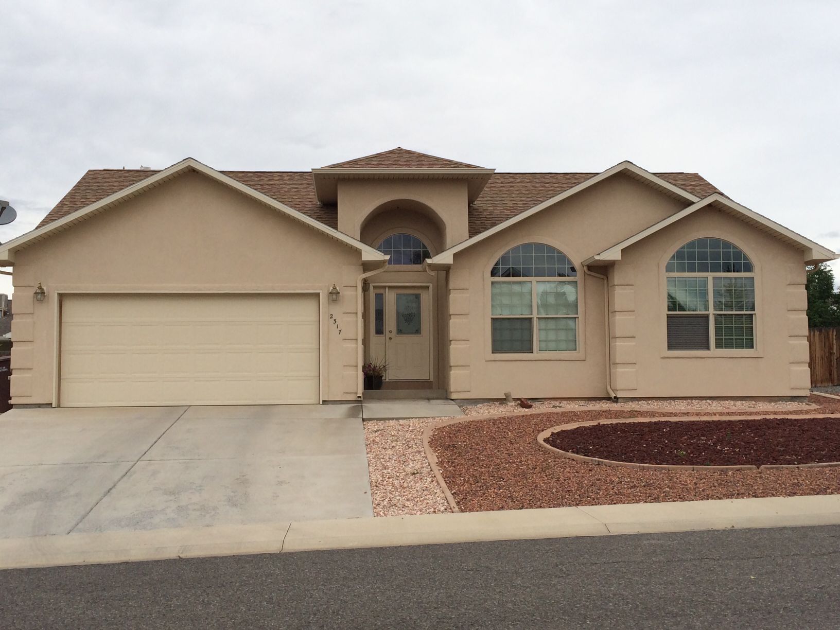 2317 Mead Ln.