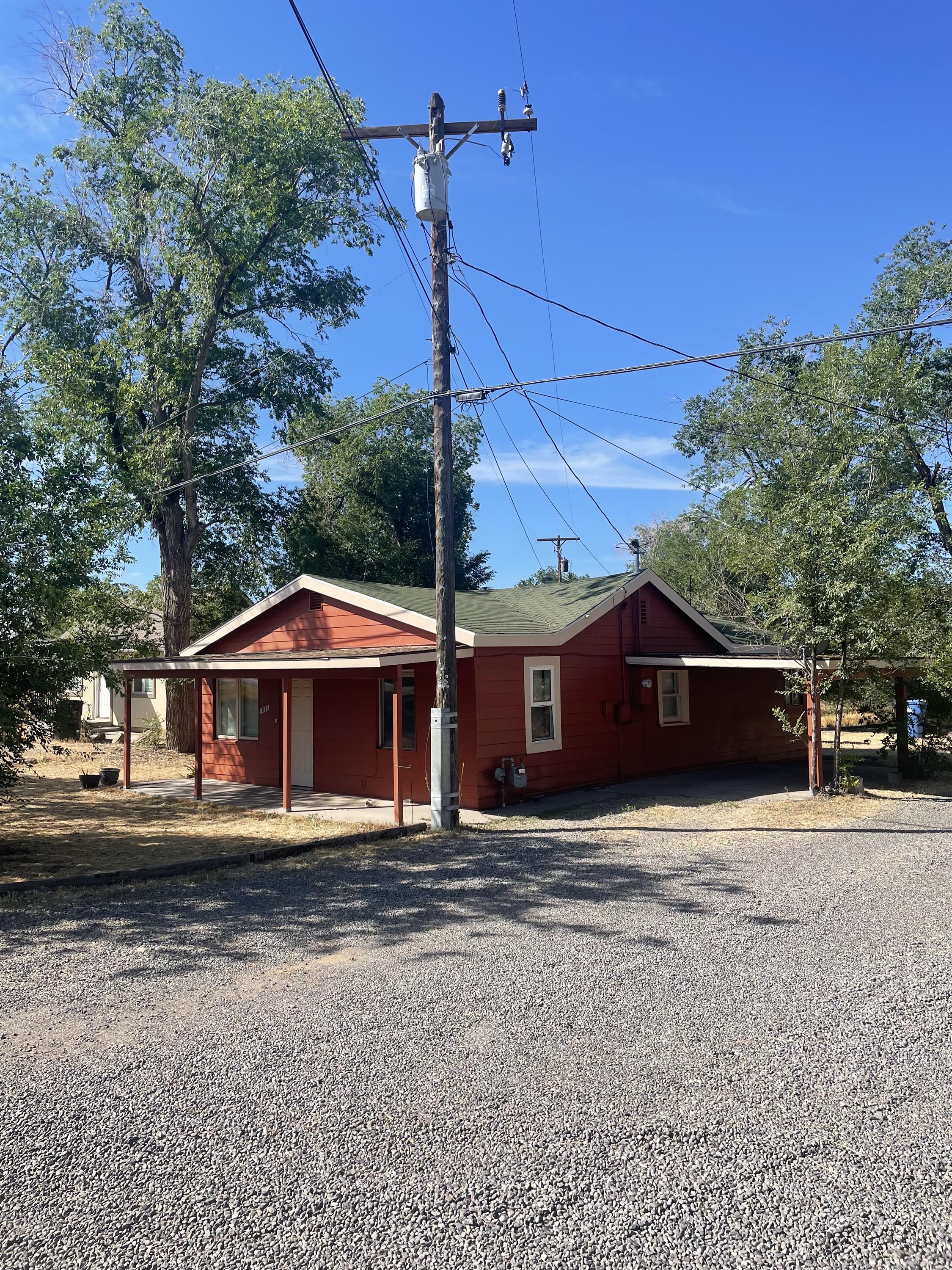 1033 N. Cascade Ave. - 1033