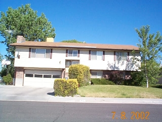 1412 Sherwood Dr